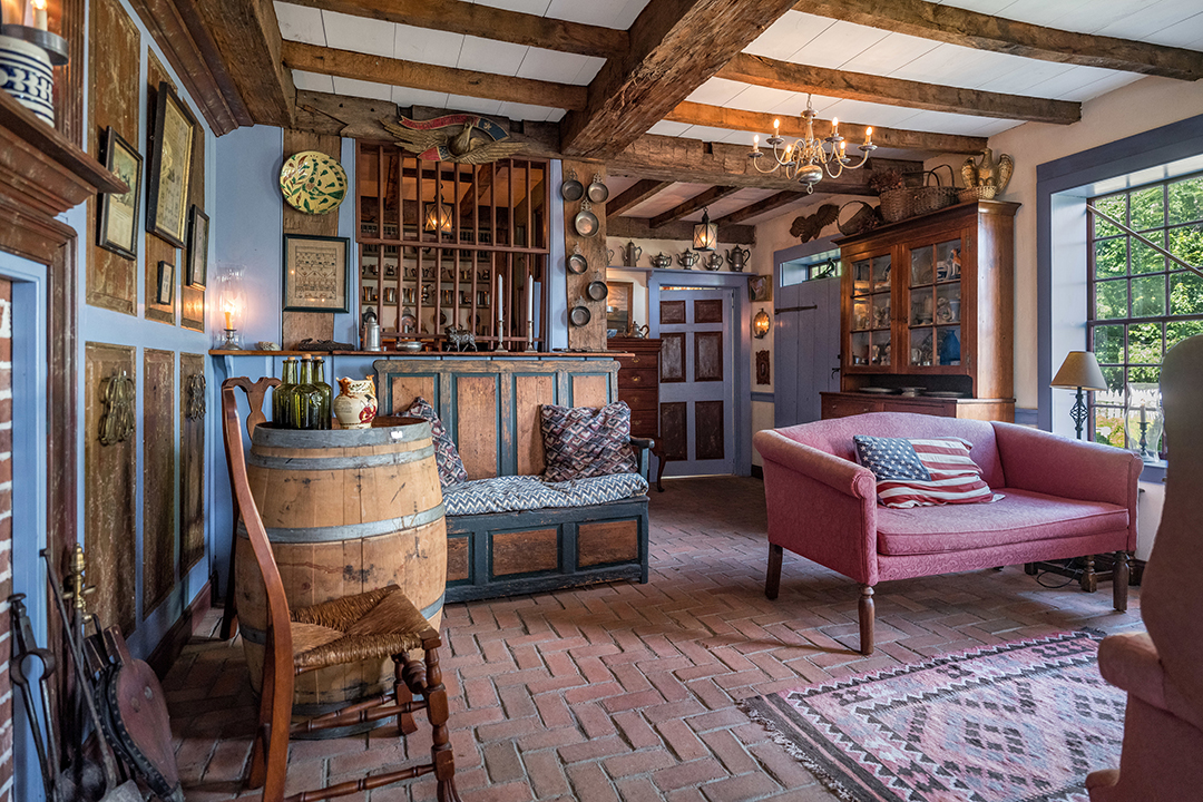 Tour A 2m Lyme Compound Dating Back To 1760 That Thinks Pink I