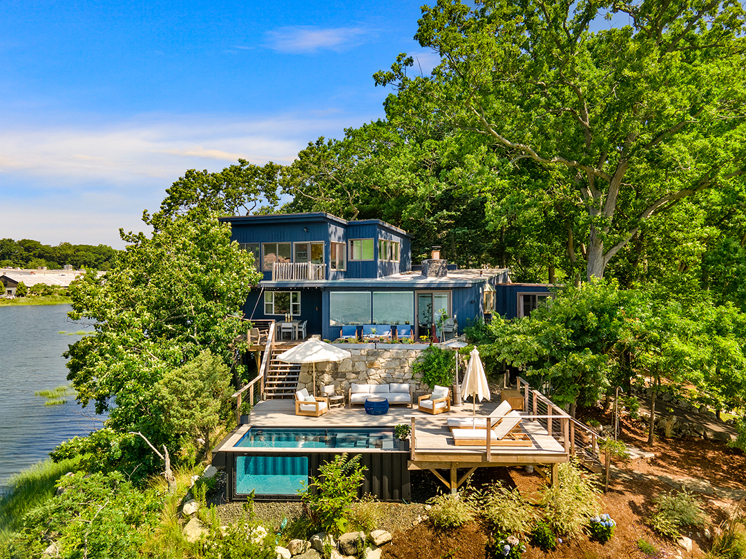 Cali Meets Connecticut At A Unique Waterfront Home In Norwalk Asking 2 8m A