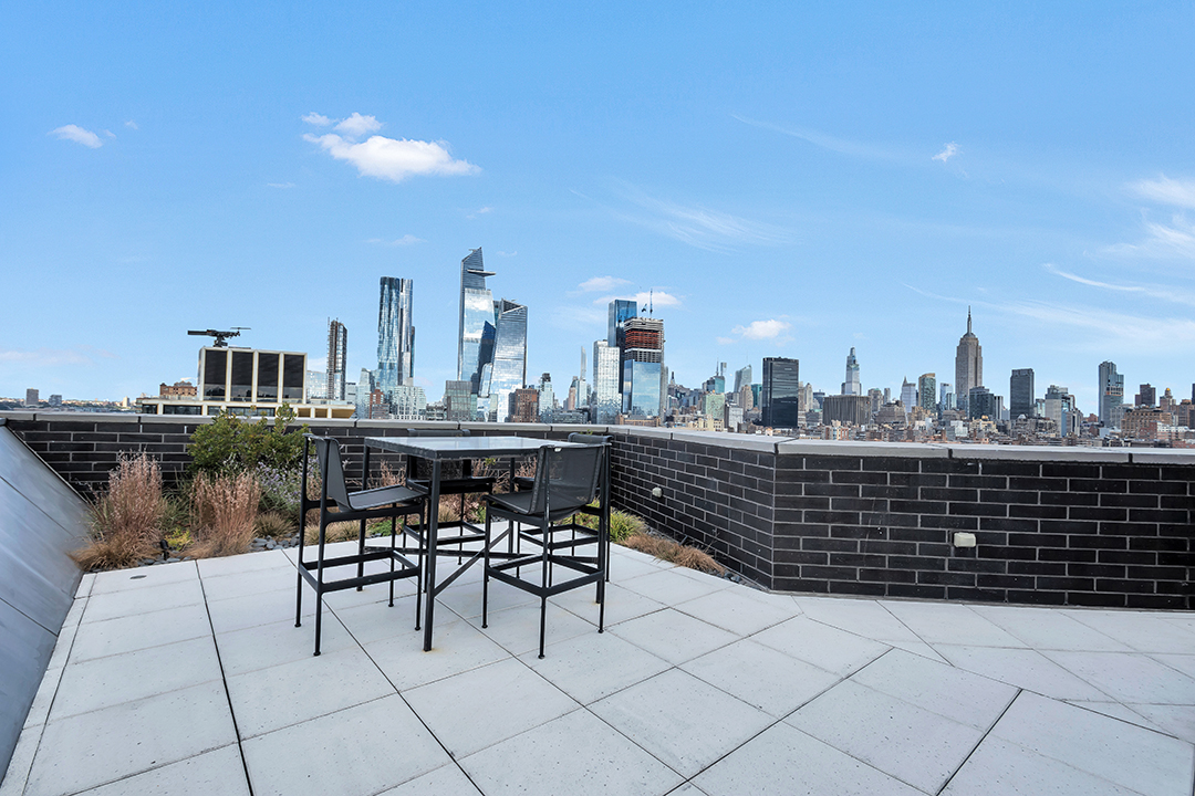 Hugh Jackman Drops 21 125m On An Ultra Modern Chelsea Penthouse Terrace B