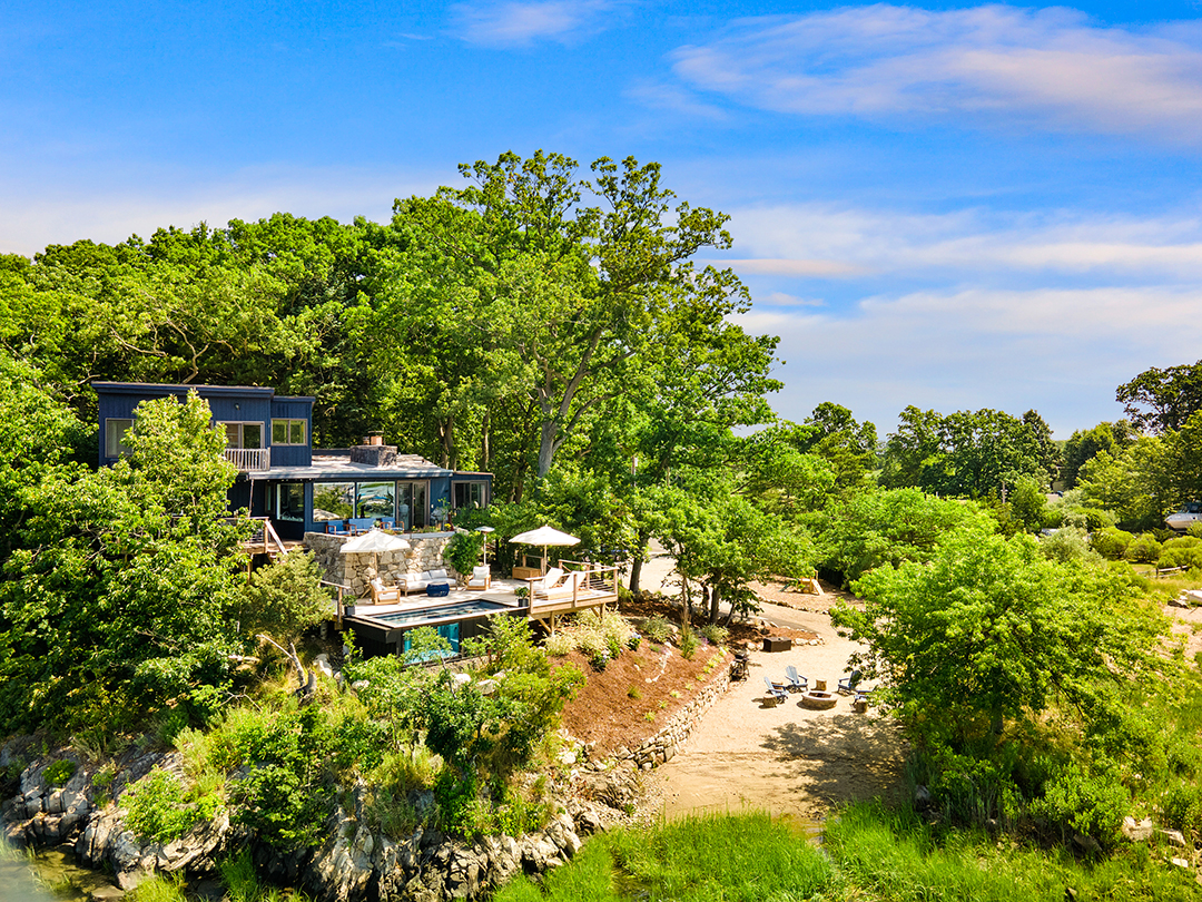 Cali Meets Connecticut At A Unique Waterfront Home In Norwalk Asking 2 8m D