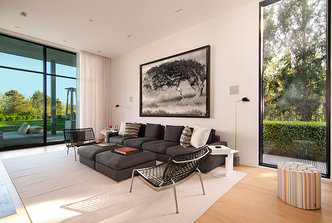 183danielsln Sagaponacksouthnewyork Michaela Keszler Douglaselliman Photography 91730939 High Res