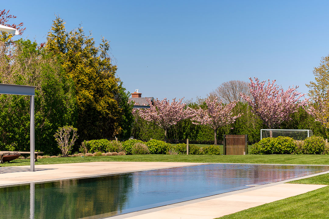 183danielsln Sagaponacksouthnewyork Michaela Keszler Douglaselliman Photography 91731314 High Res