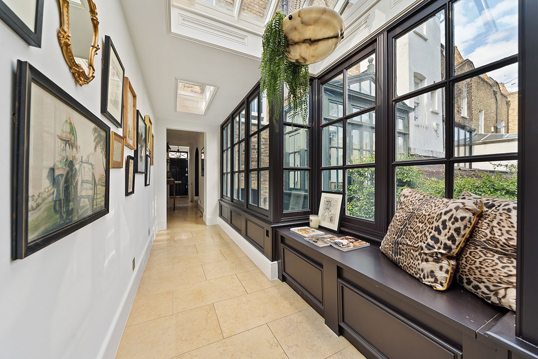 75 Chester Row Sun Hall Jpg