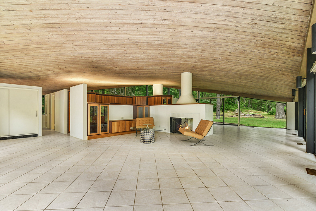 New Canaans Treasured Circa 1960 Evans House Lists For 2 1m D