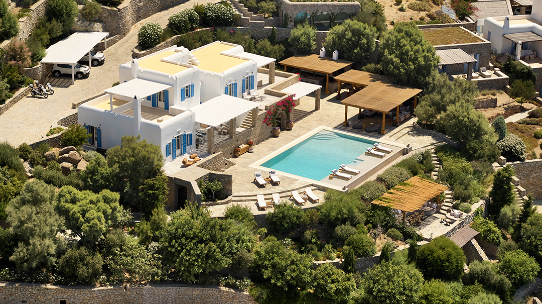 Tour A Mesmerizing Mykonos Villa For Sale Thats Utterly Organic Yet Lavish Villa Ariadni Myb0810 Bi 3