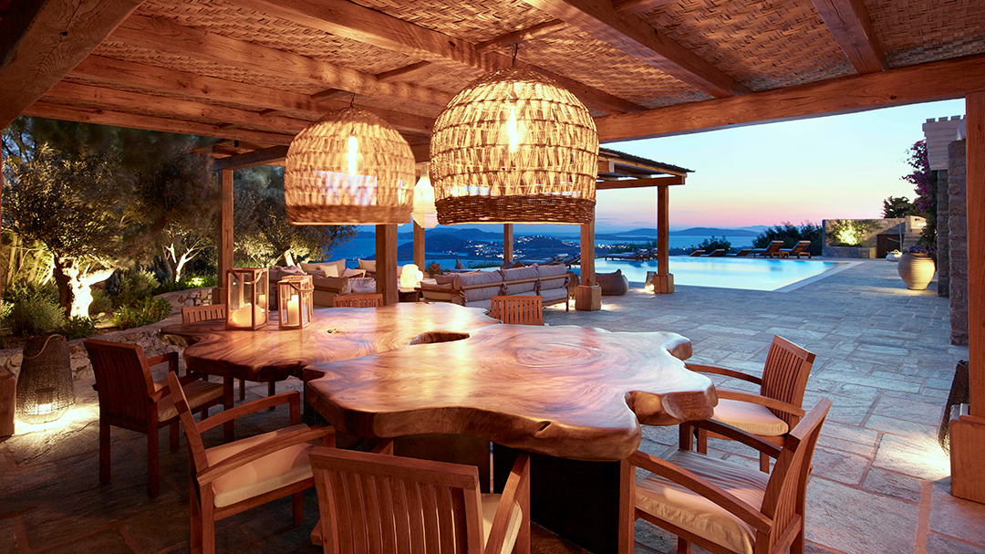 Tour A Mesmerizing Mykonos Villa For Sale Thats Utterly Organic Yet Lavish Villa Ariadni A