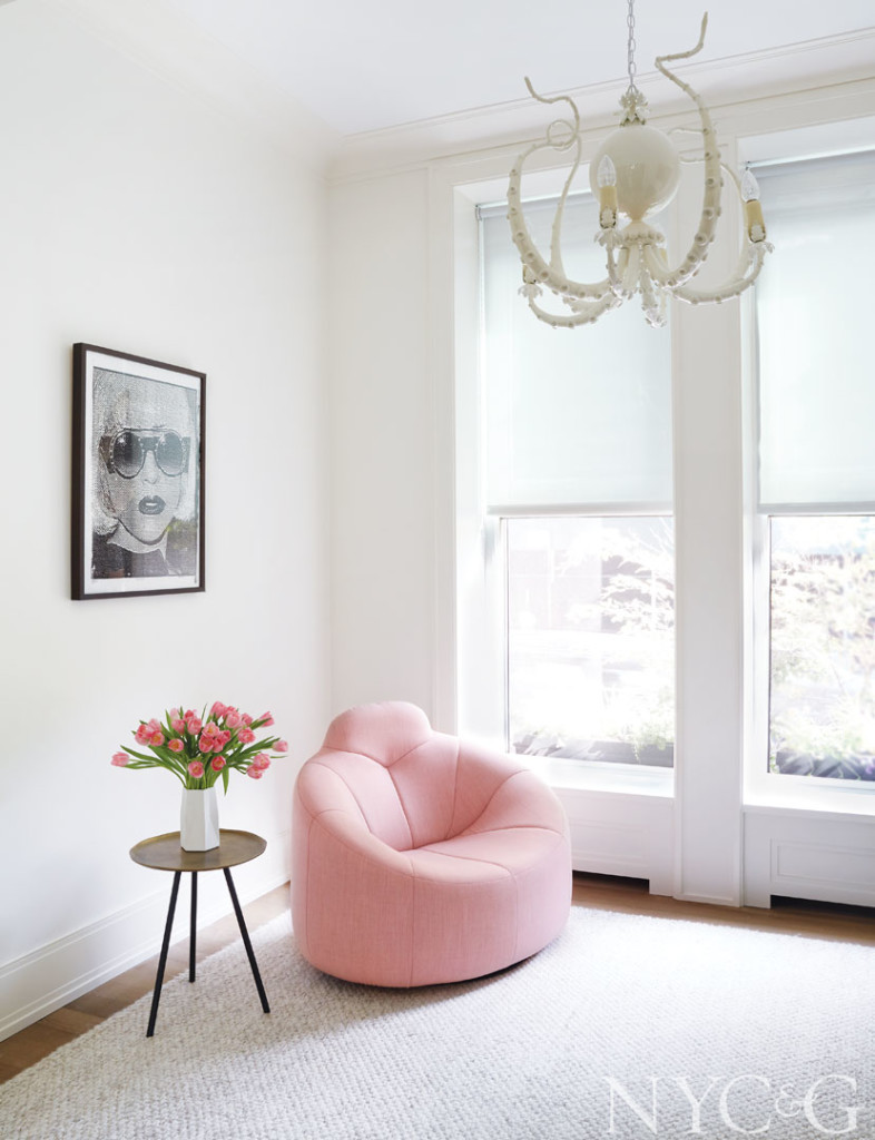 32205 Brooklyn Heights Home Tour Designer Oneill Rose Architects Sitting Room Chair 786x1024