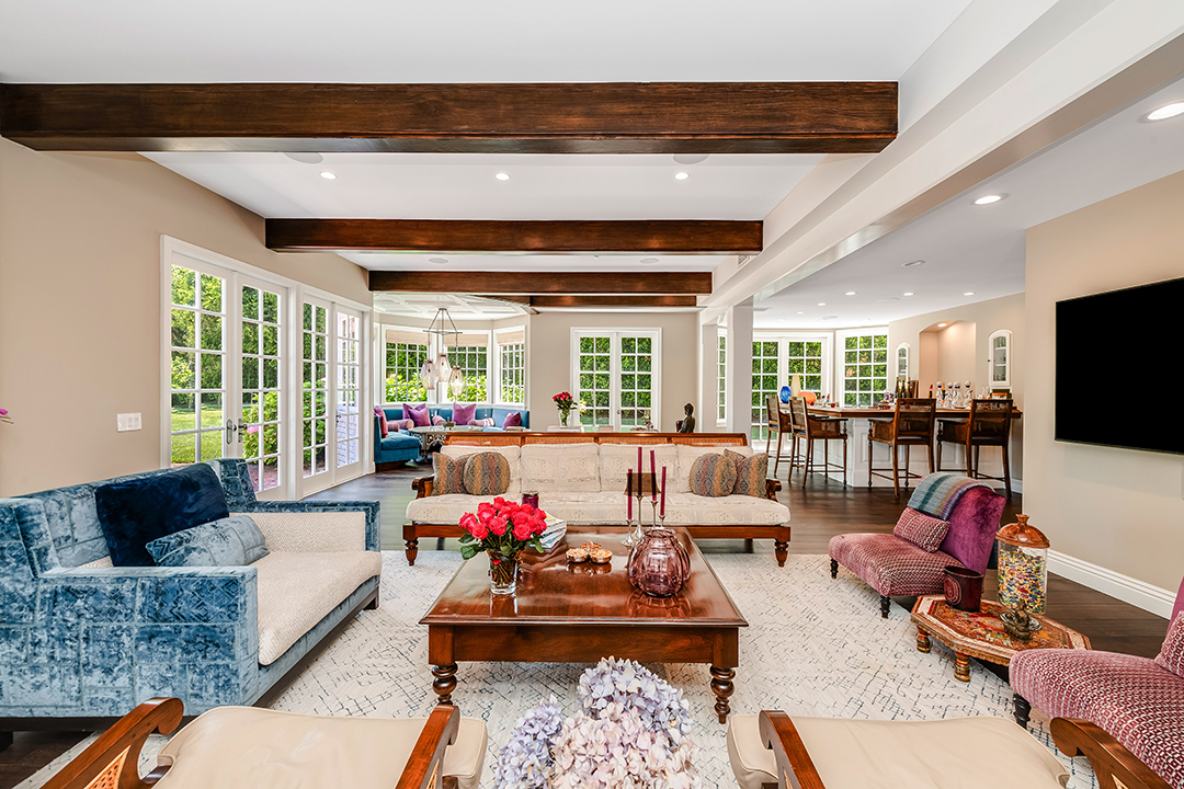 Bel Air Home Custom Built And Signed By Basketball Great Magic Johnson Lists For 14 5m 1077