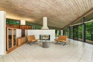 New Canaans Treasured Circa 1960 Evans House Lists For 2 1m G