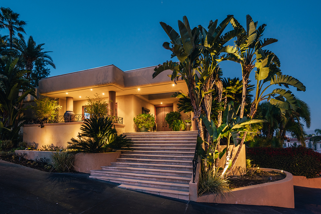 Motley Crues Tommy Lee Relists His Calabasas Home For 4 6m C