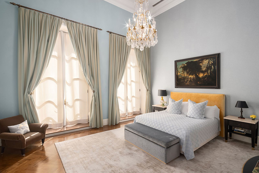 Historic Ues Mansion Where Jimmy Choo Founder Once Lived Lists Duplex For 23 9m U