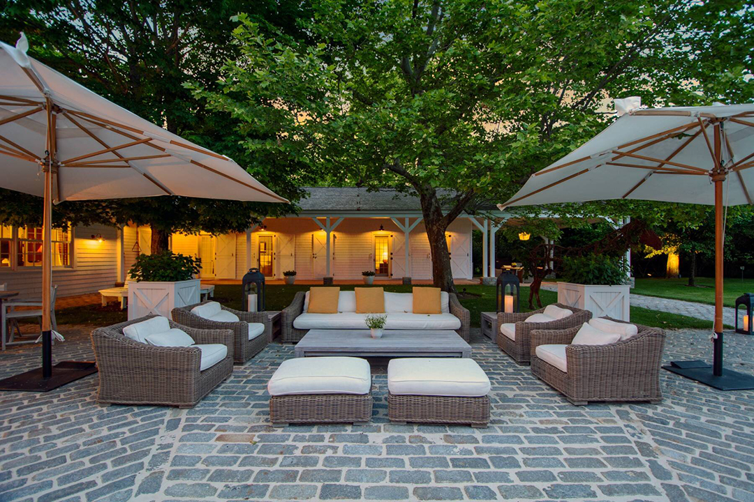 Architect Thierry W Despont Lists Rosewood Farm Estate In Southampton For 23 5m Z