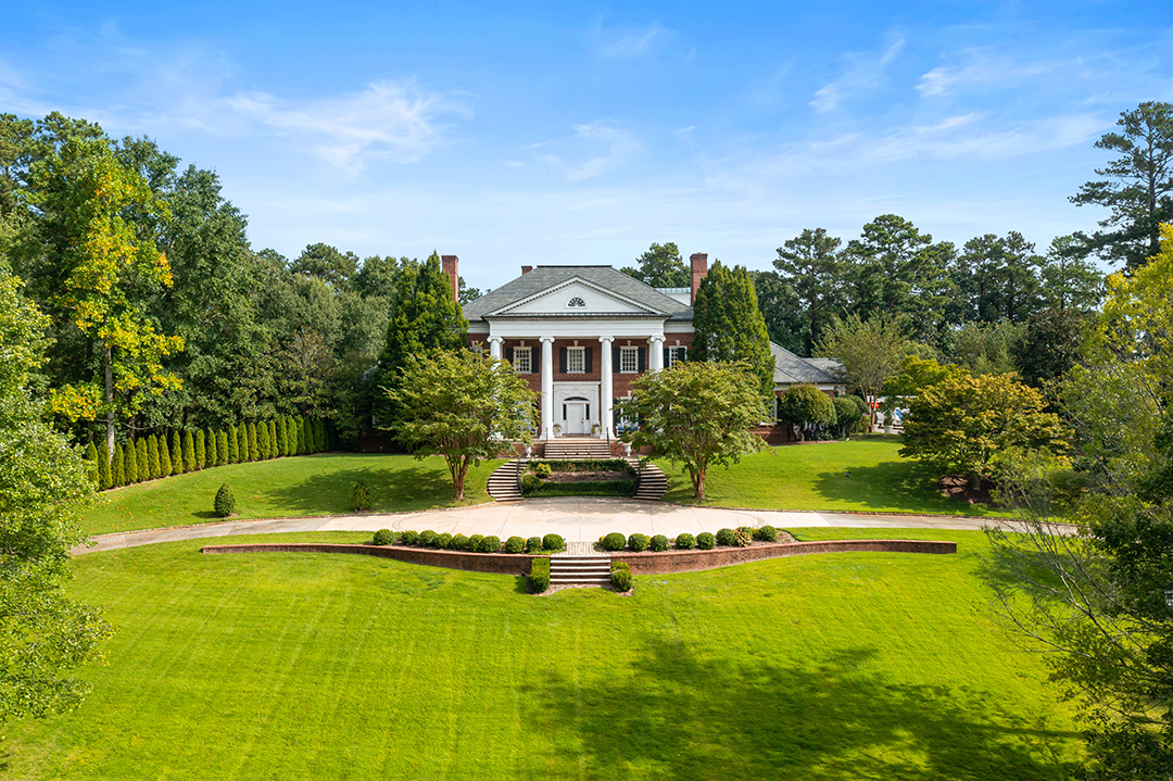 Mariah Carey Puts Her Traditional And Grand Atlanta Estate On The Market B