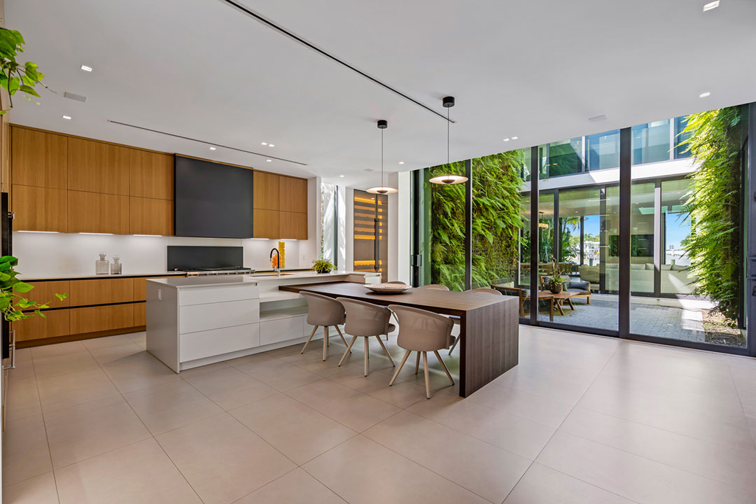 Lil Wayne Miami Kitchen