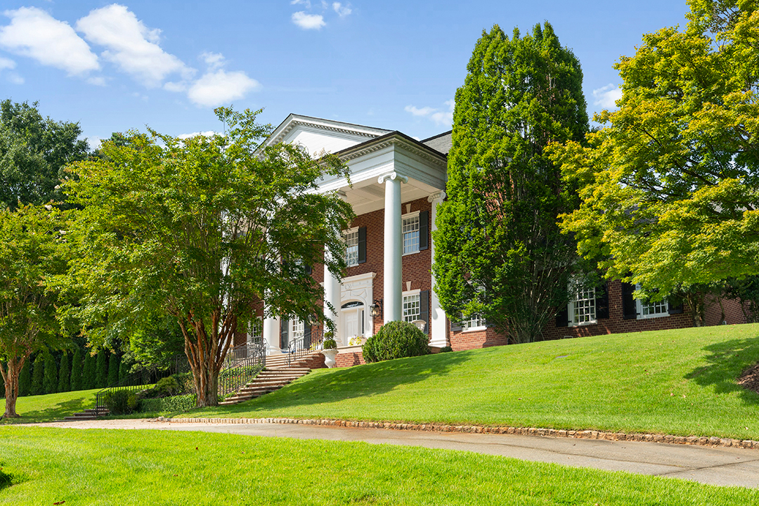 Mariah Carey Puts Her Traditional And Grand Atlanta Estate On The Market I