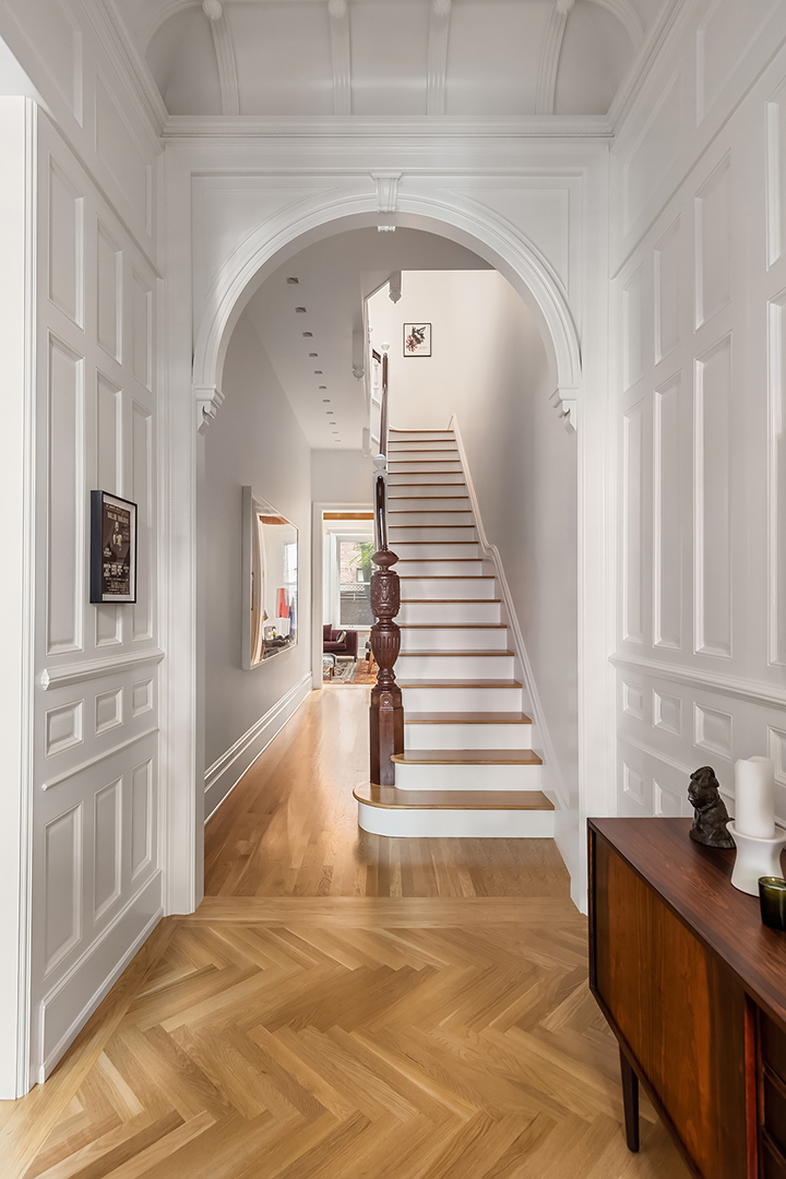 Billie Holidays Former Upper West Side Brownstone Looks For 14m H