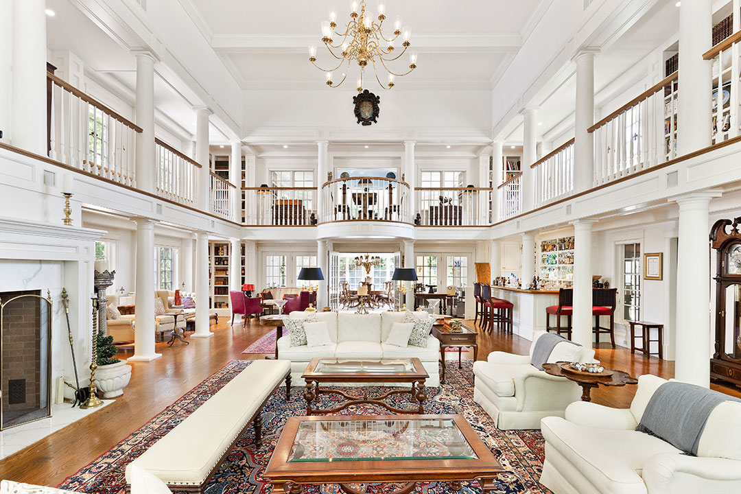 Yankee Estate Living Room