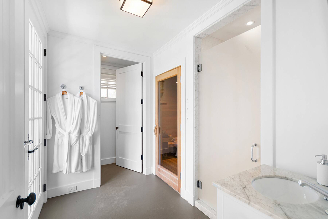 Architect Thierry W Despont Lists Rosewood Farm Estate In Southampton For 23 5m N