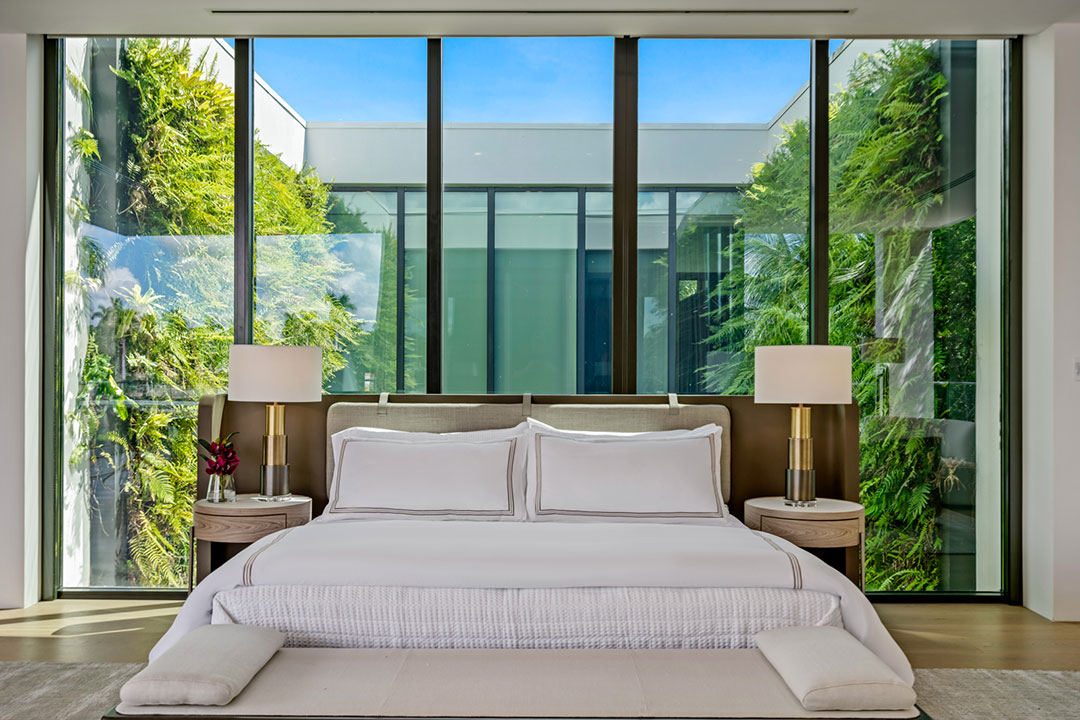 Lil Wayne Miami Bed