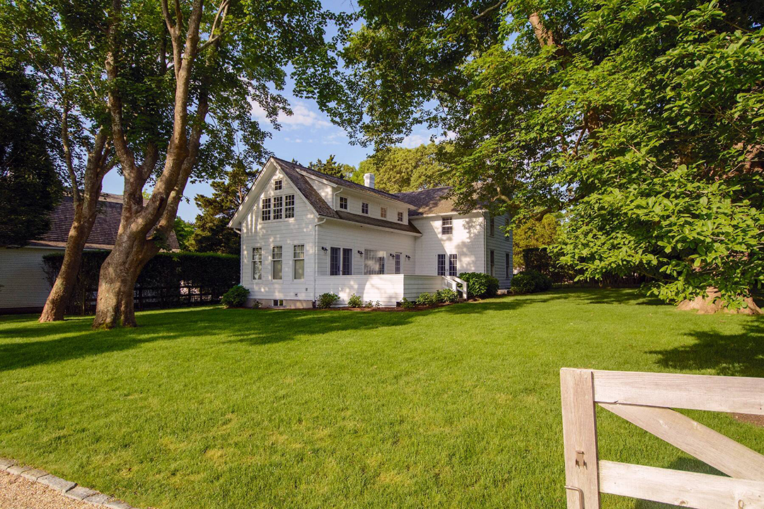 Architect Thierry W Despont Lists Rosewood Farm Estate In Southampton For 23 5m O