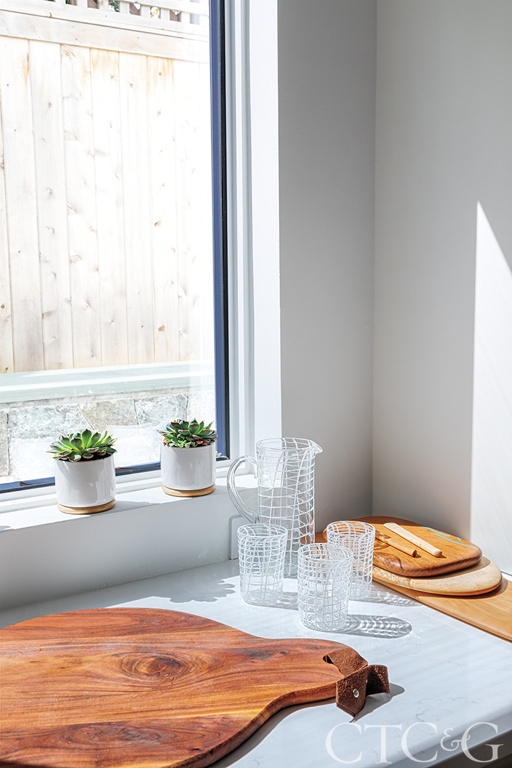 Dj 135 Milbank Ave Kitchen1