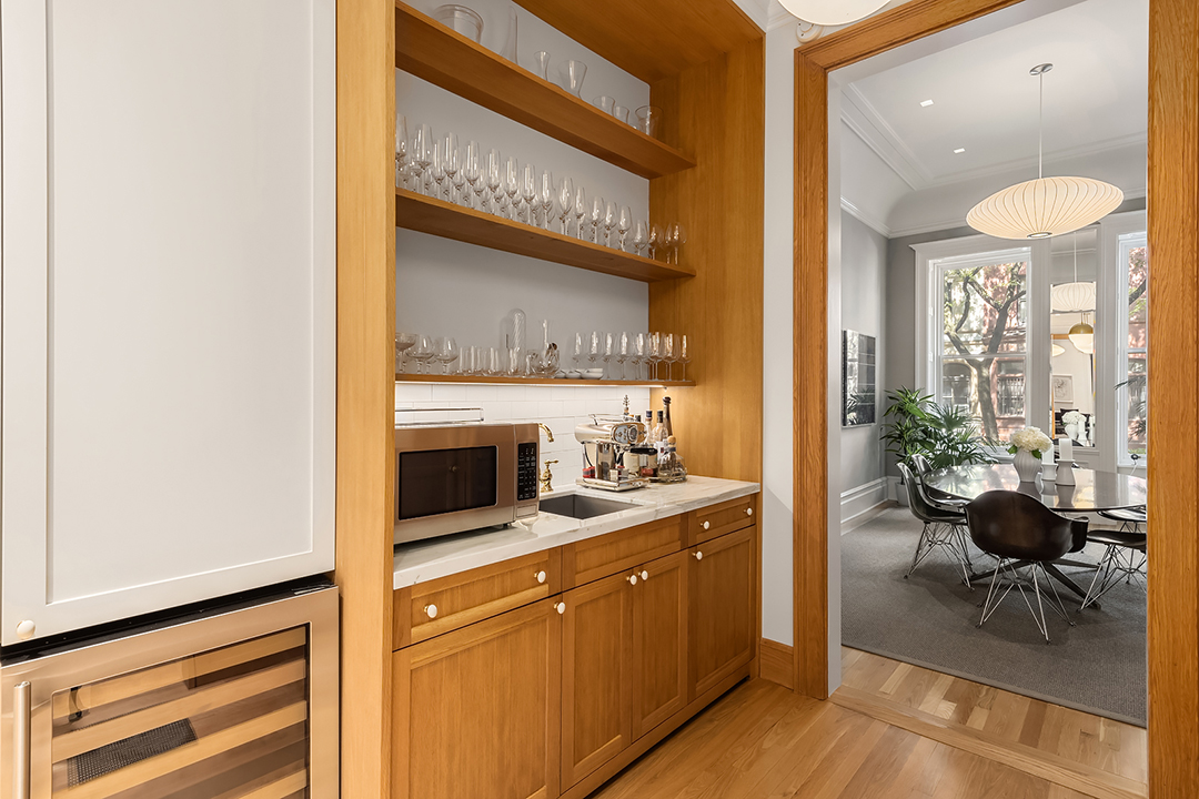 Billie Holidays Former Upper West Side Brownstone Looks For 14m M
