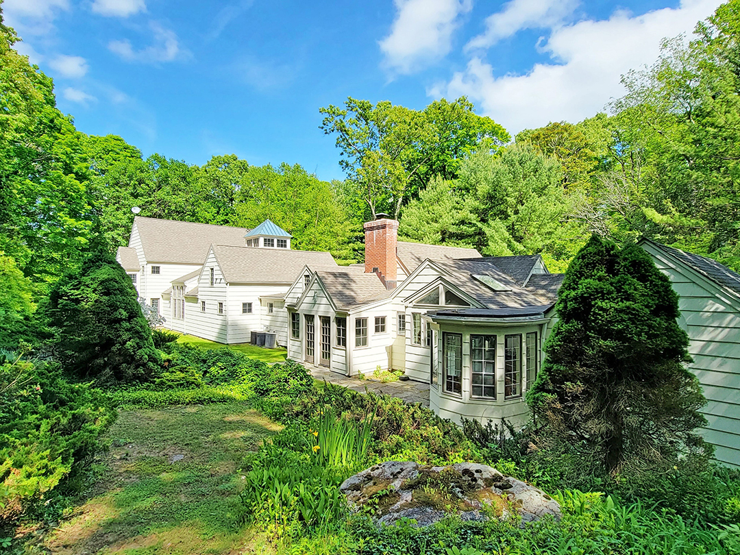 The Longtime Ridgefield Home Of Late Legendary Songwriter Jim Steinman Lists For 5 6m B