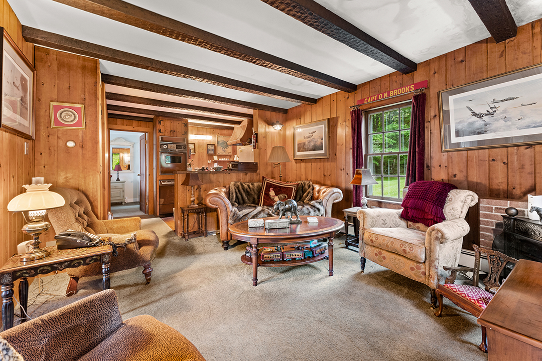 Someone Can Find Country Bliss At Lost Acre Farm Now Listed For 16m In Connecticut 25