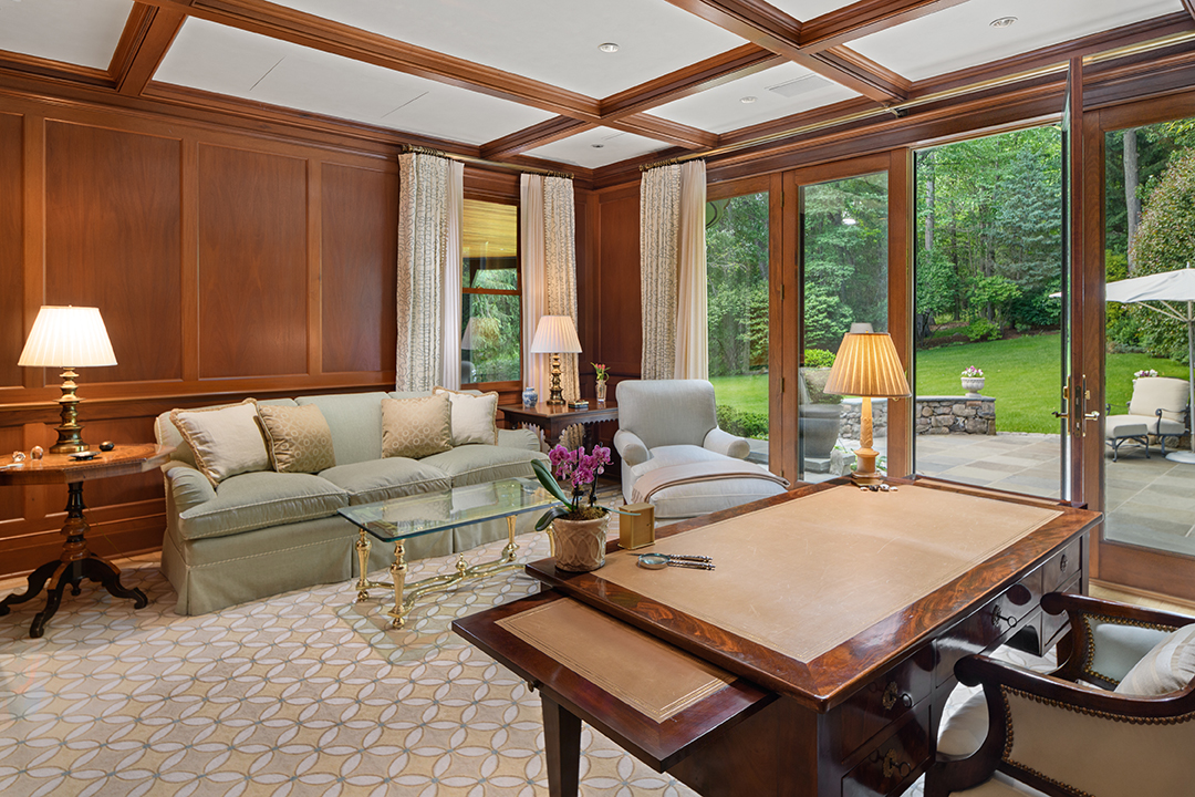 Get The Scoop On A Major Deal That Just Went Down In New Canaan 23