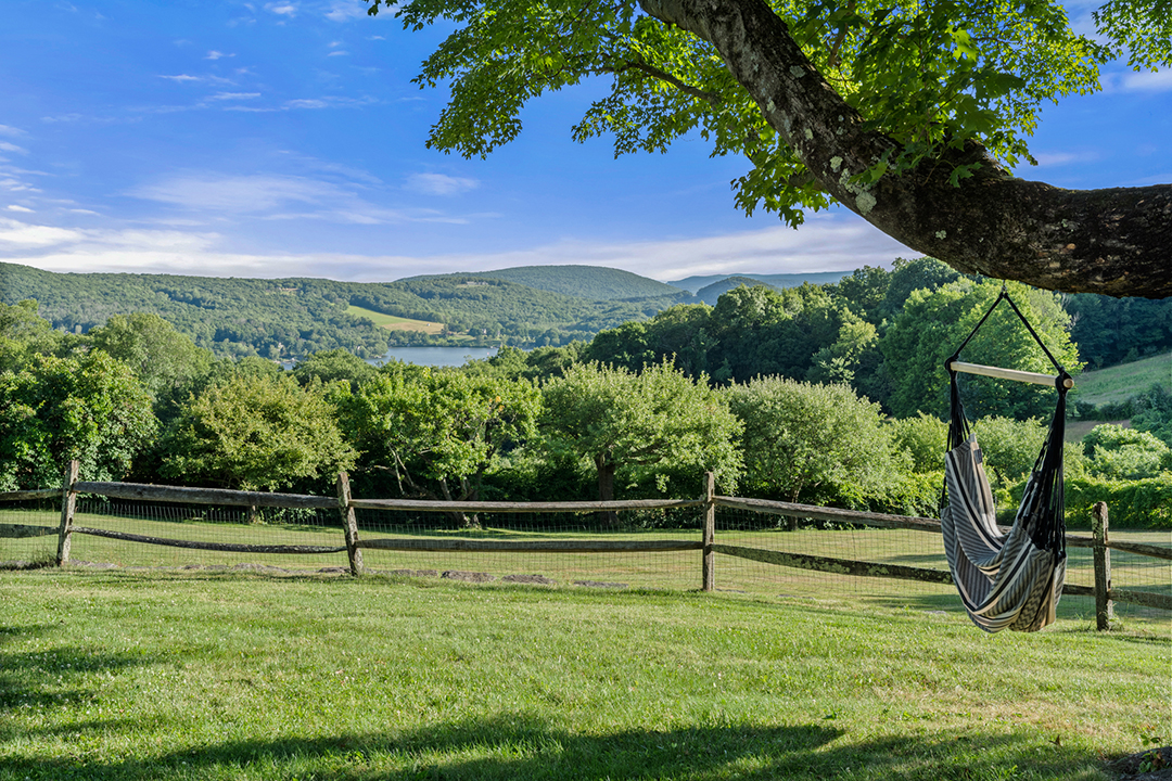 Someone Can Find Country Bliss At Lost Acre Farm Now Listed For 16m In Connecticut 39