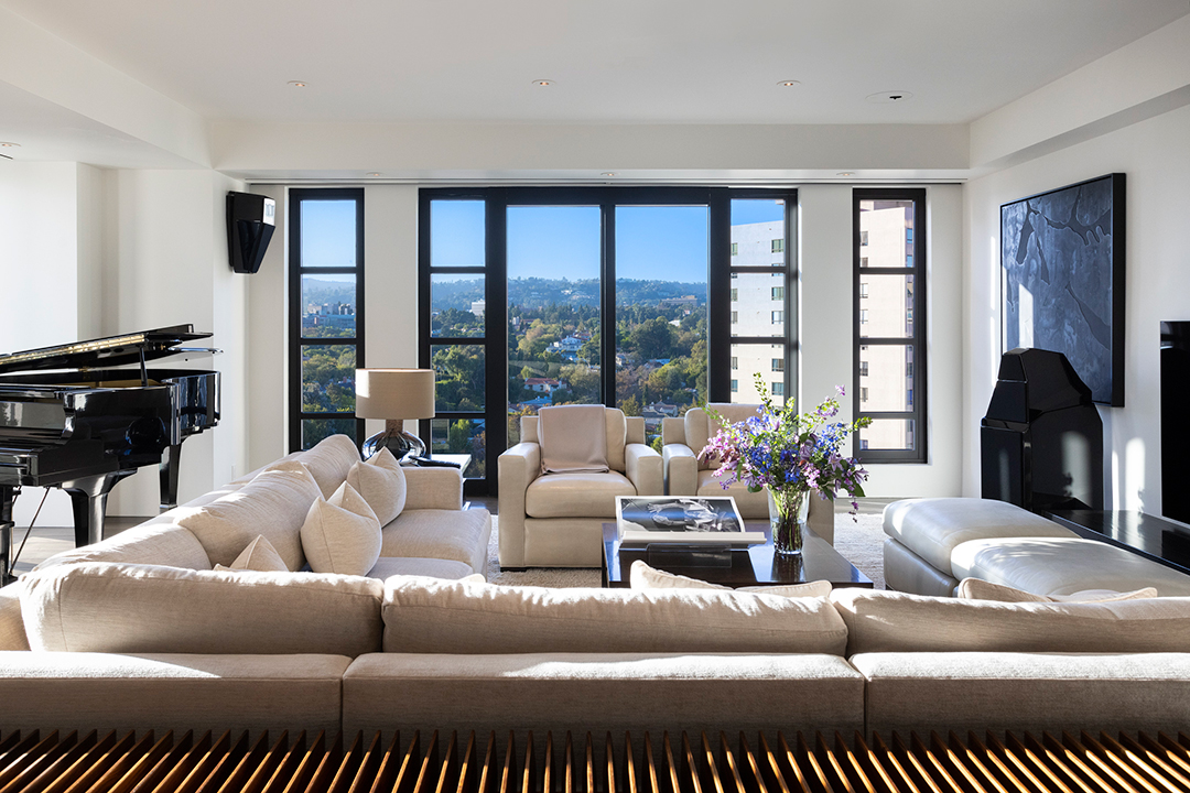 Actress Carol Burnetts Longtime La Pied A Terre Asks 4 2m C