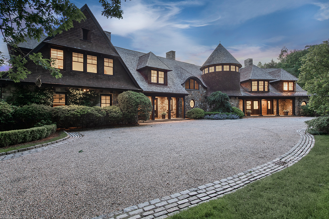 Get The Scoop On A Major Deal That Just Went Down In New Canaan 38