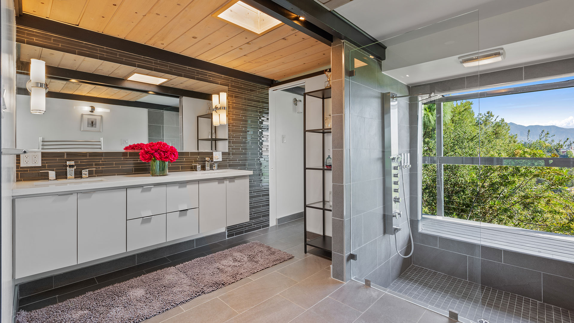 Pasadena Modern Primary Bath