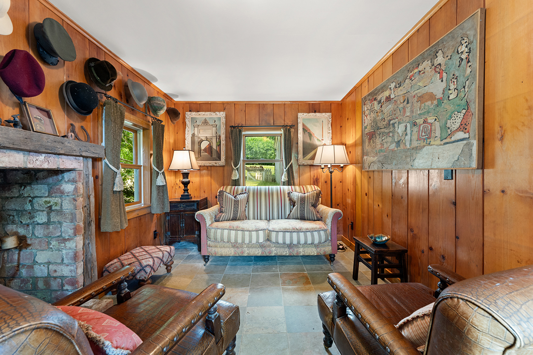 Someone Can Find Country Bliss At Lost Acre Farm Now Listed For 16m In Connecticut 19