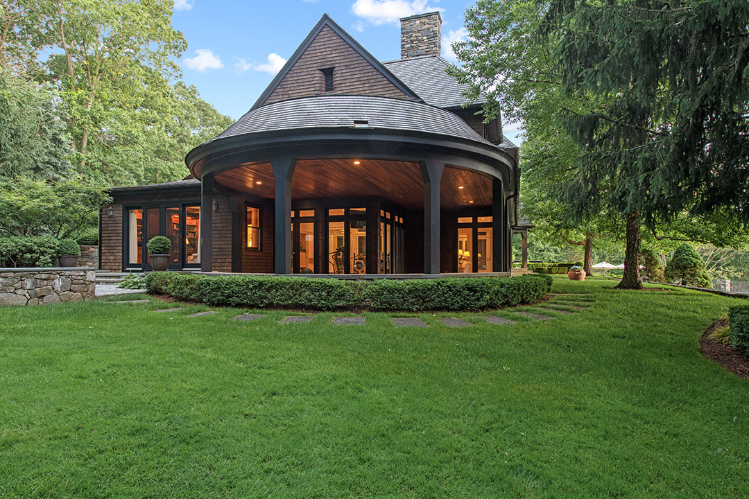 Get The Scoop On A Major Deal That Just Went Down In New Canaan 341