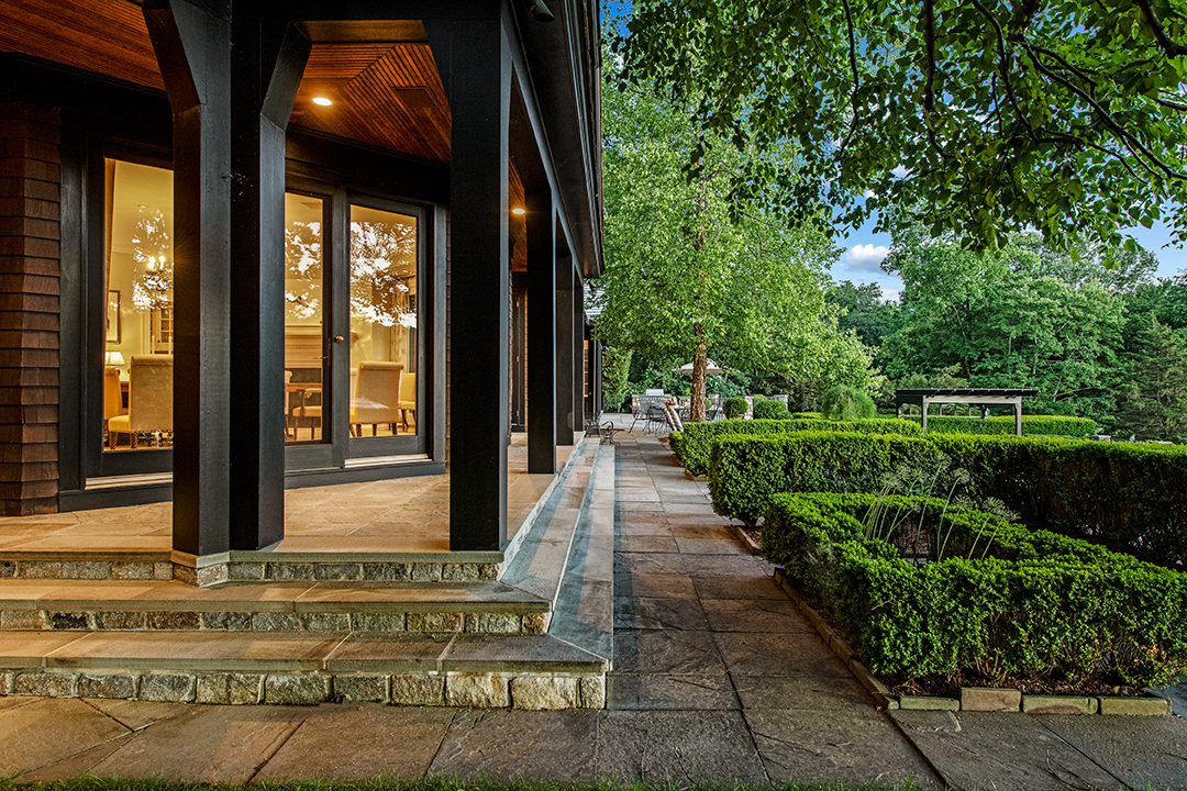 Get The Scoop On A Major Deal That Just Went Down In New Canaan 32