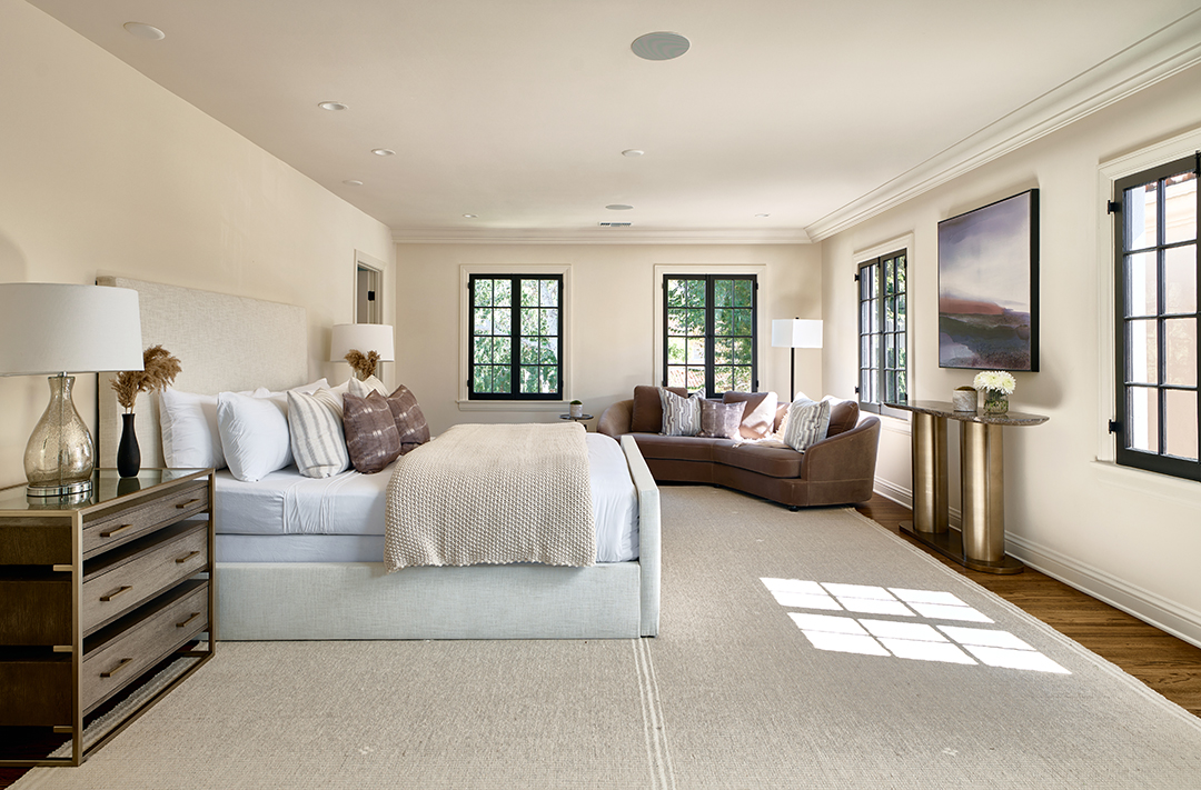 Hancock Park Home Renovated By World Renowned Designer Holly Hunt Asks 5m 537 Cherokee Hires 20