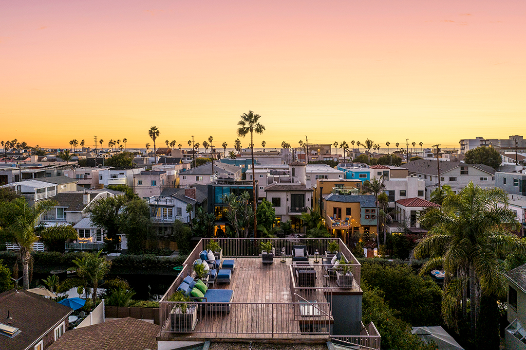 Check Out South Park Co Creator Trey Parkers Former Venice Ca Modern Asking 7m 8