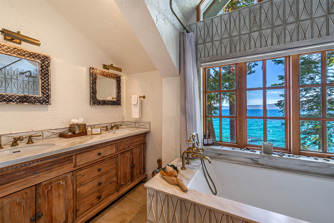 Explore A 25m Lake Tahoe Compound N