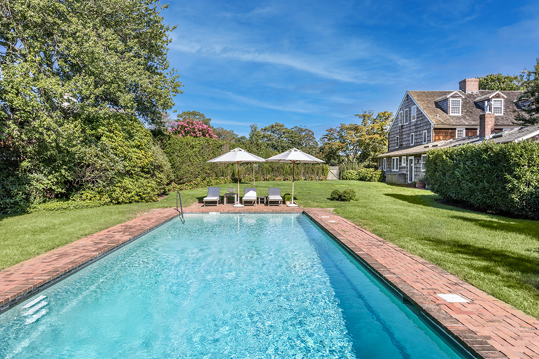 Inside A True Colonial In East Hampton Built In 1776 And Asking 9 9m 117 Egypt 06
