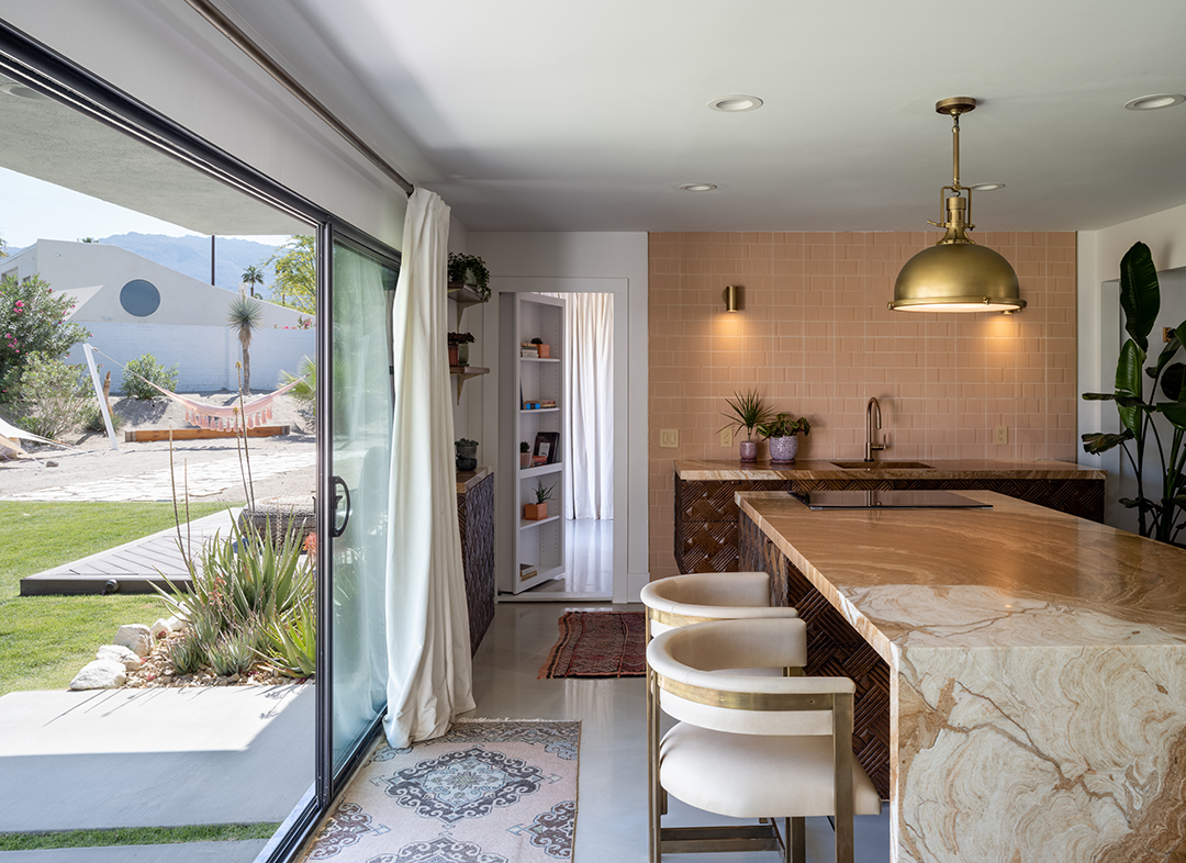 Tour A Revamped Circa 1951 Midcentury Modern In Palm Desert Seeking 2 7m E