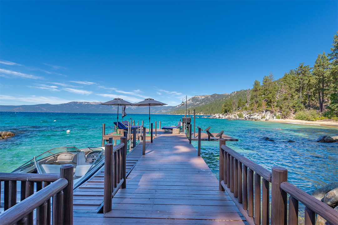 Explore A 25m Lake Tahoe Compound D
