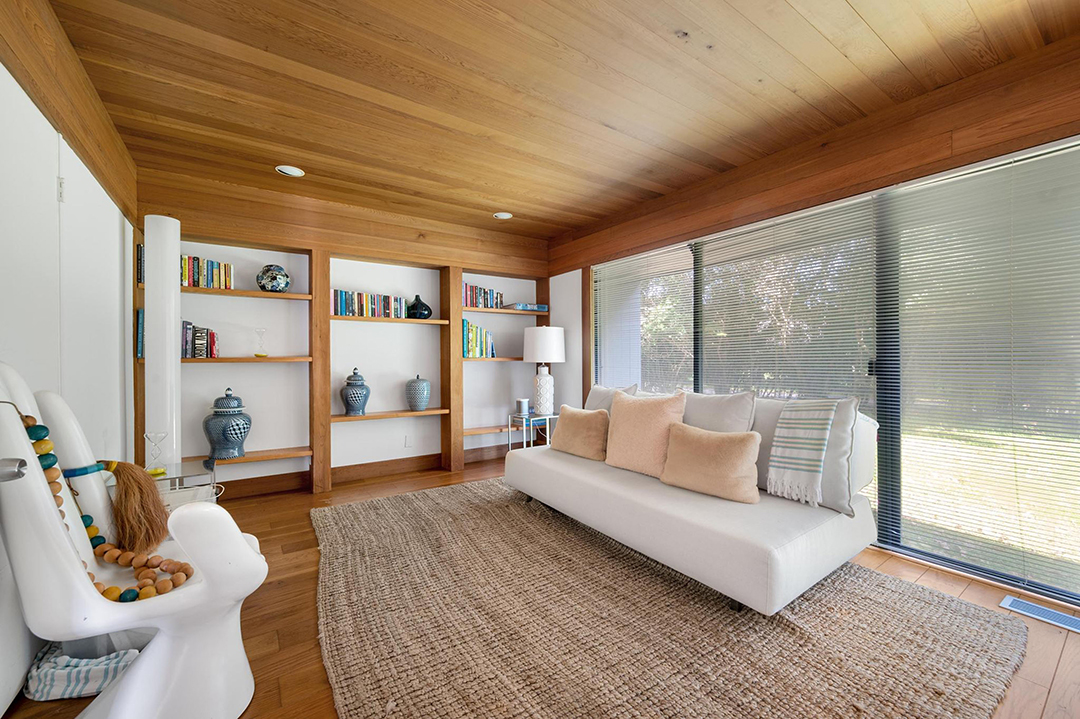 You Can Bid On A Spectacular Norman Jaffe Designed East Hampton Home Come December 100 Further Lane East Hampton New York22