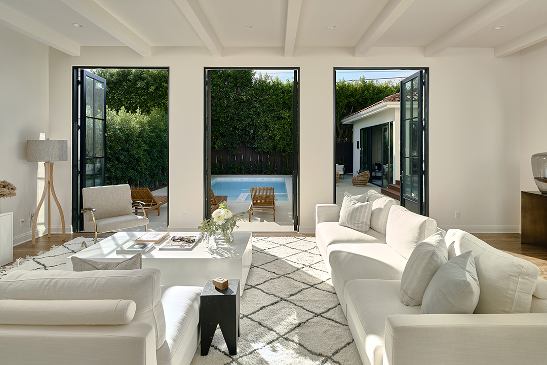 Hancock Park Home Renovated By World Renowned Designer Holly Hunt Asks 5m 537 Cherokee Hires 14