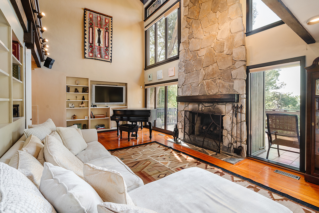 This 6 4m Home For Sale In L A Will Make You Steven Spielbergs Next Door Neighbor 51