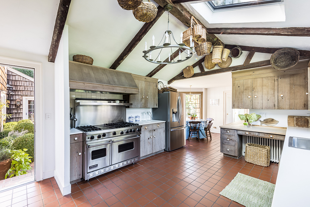 Inside A True Colonial In East Hampton Built In 1776 And Asking 9 9m 117 Egypt 15