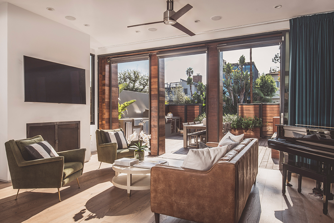 Check Out South Park Co Creator Trey Parkers Former Venice Ca Modern Asking 7m 2