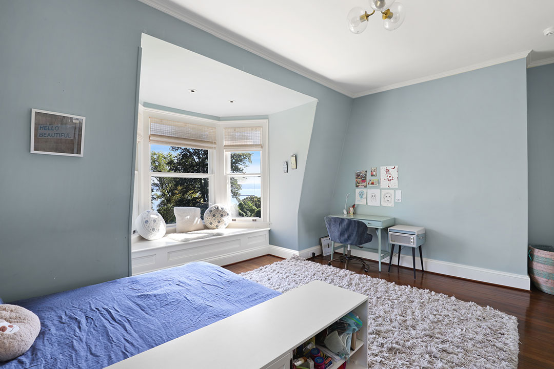 Stepmom Movie Blue Bedroom