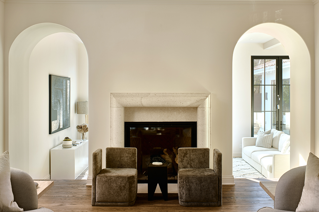 Hancock Park Home Renovated By World Renowned Designer Holly Hunt Asks 5m 537 Cherokee Hires 15