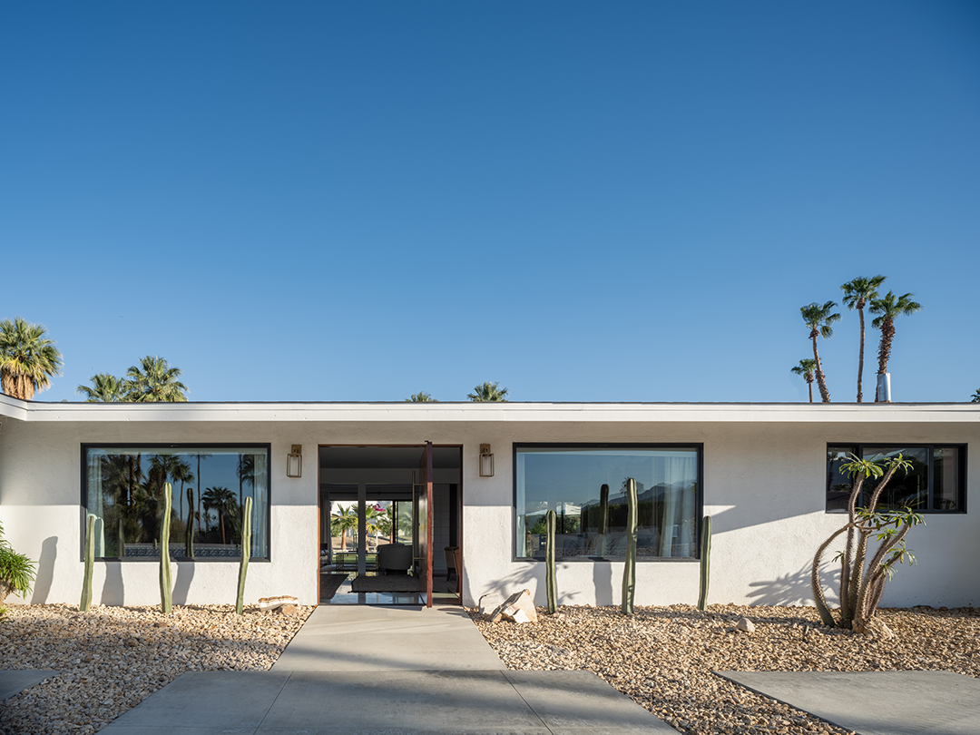 Tour a Revamped Circa-1951 Midcentury Modern in Palm Desert Priced at $2.7M